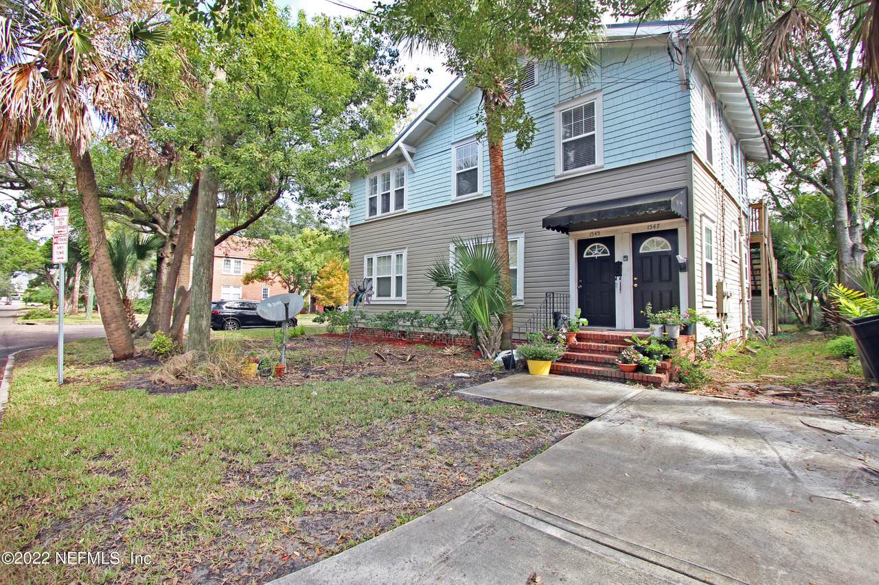 1545 Palm Ave - Photo 1