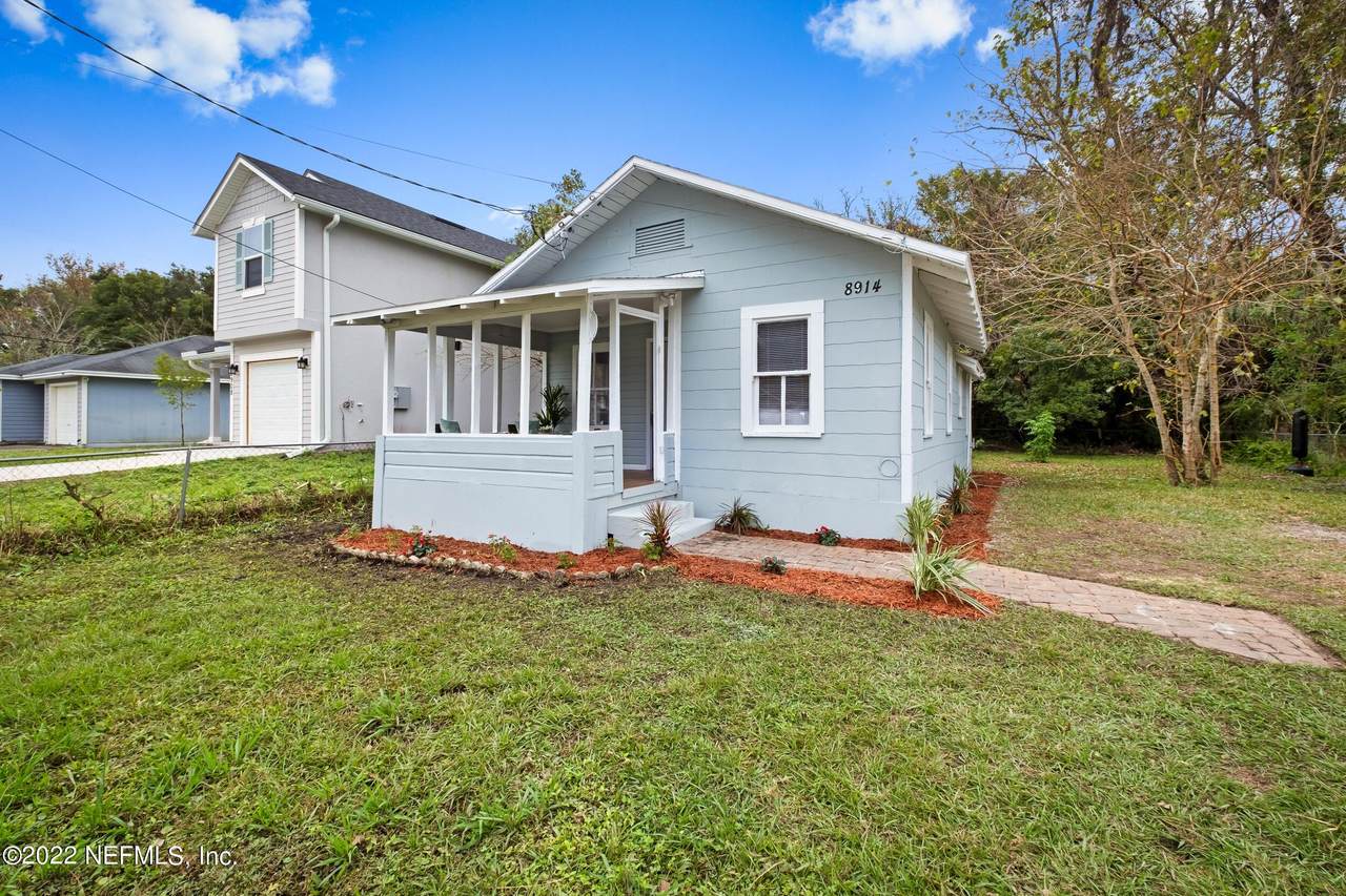 8914 3RD Ave - Photo 1