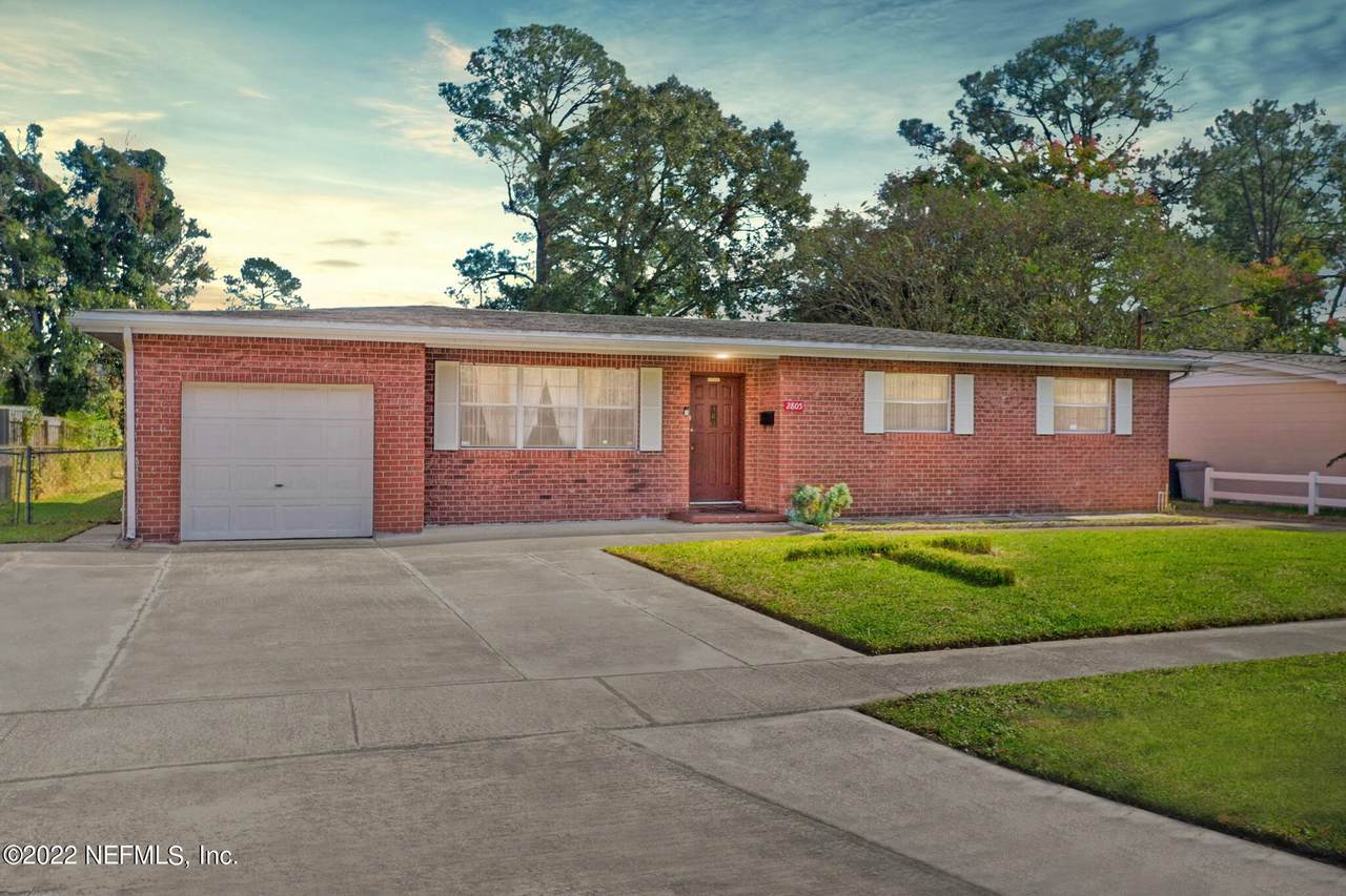 2805 Adele Rd - Photo 1