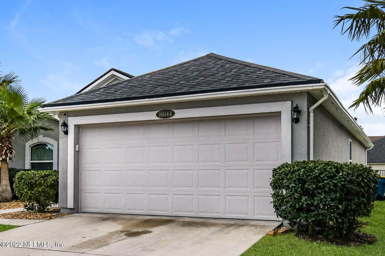 16044 Dowing Creek Dr - Photo 1