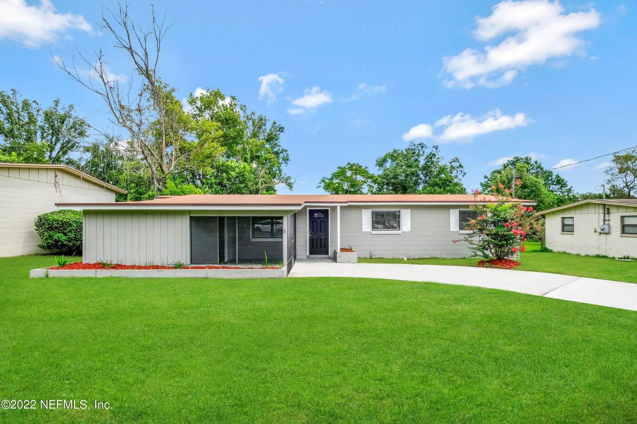 429 La Paz Pl - Photo 1