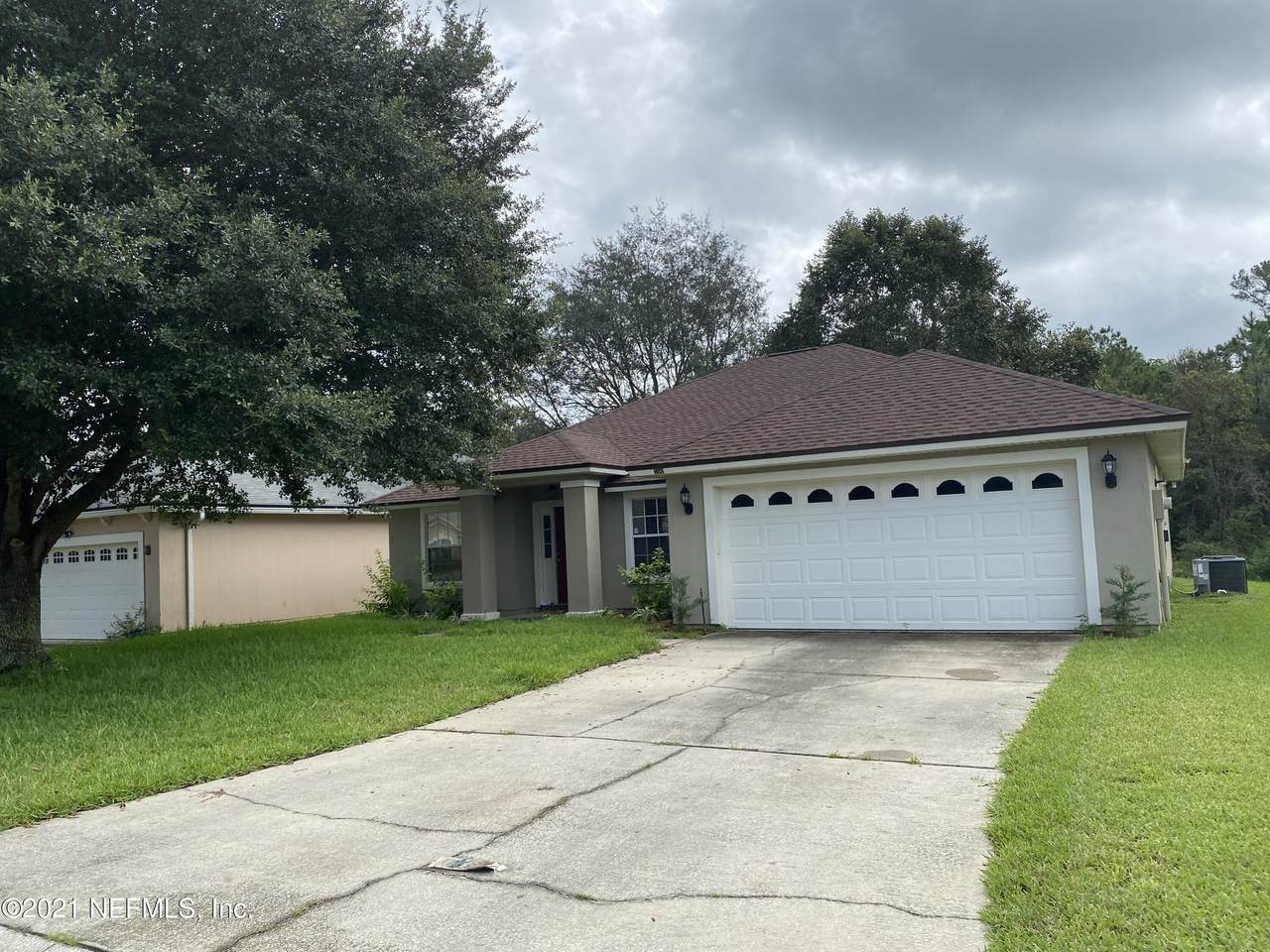 2489 Creekfront Dr - Photo 1