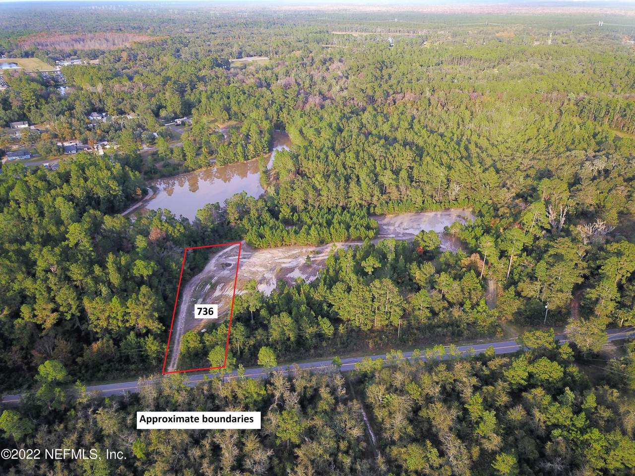 736 Hunter Rd - Photo 1