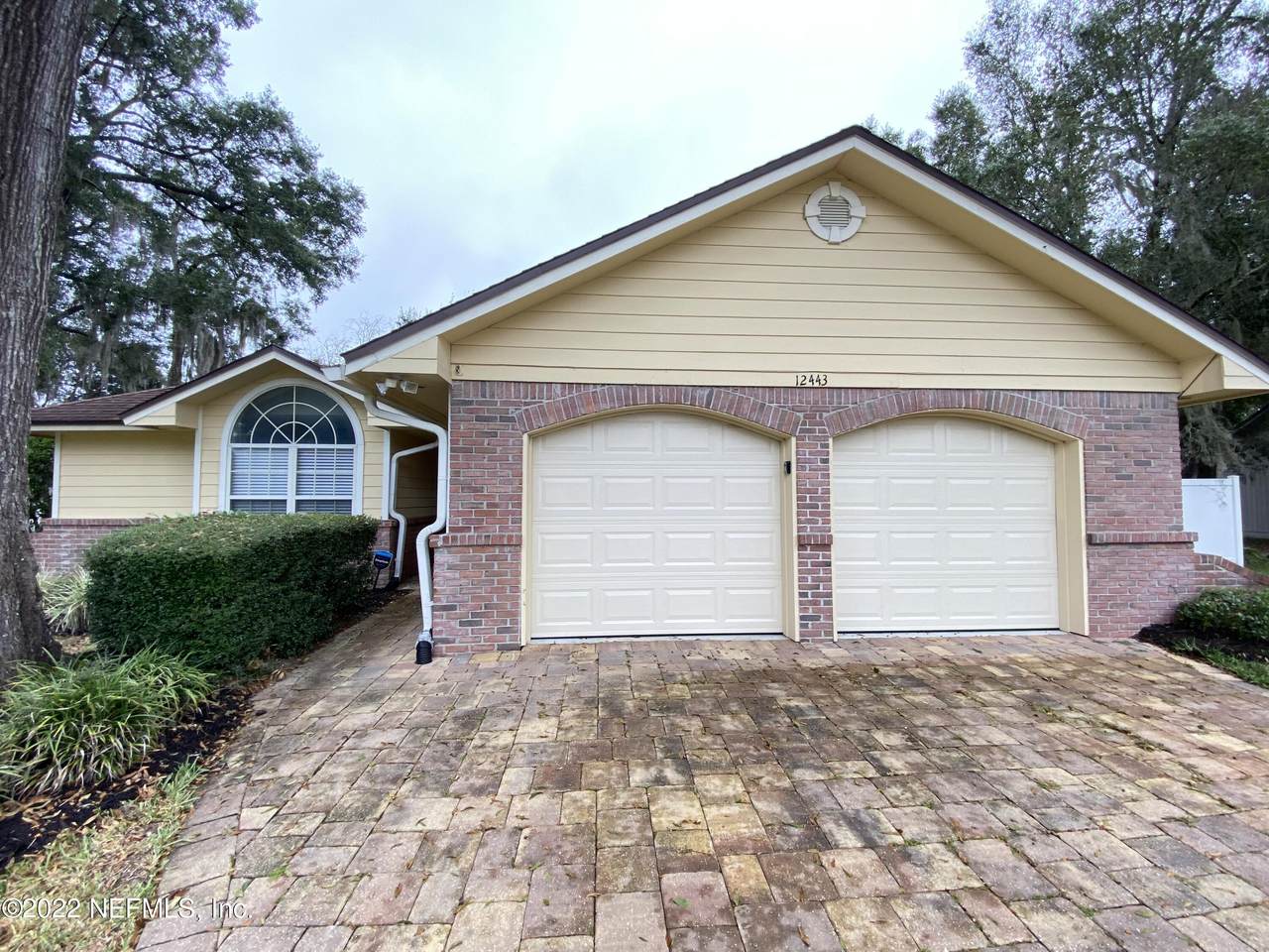 12443 Flemington Rd - Photo 1