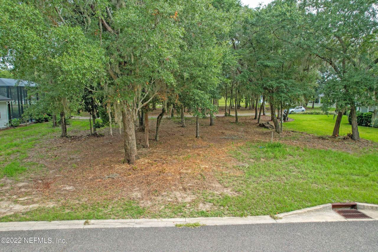 29263 Grandview Manor - Photo 1