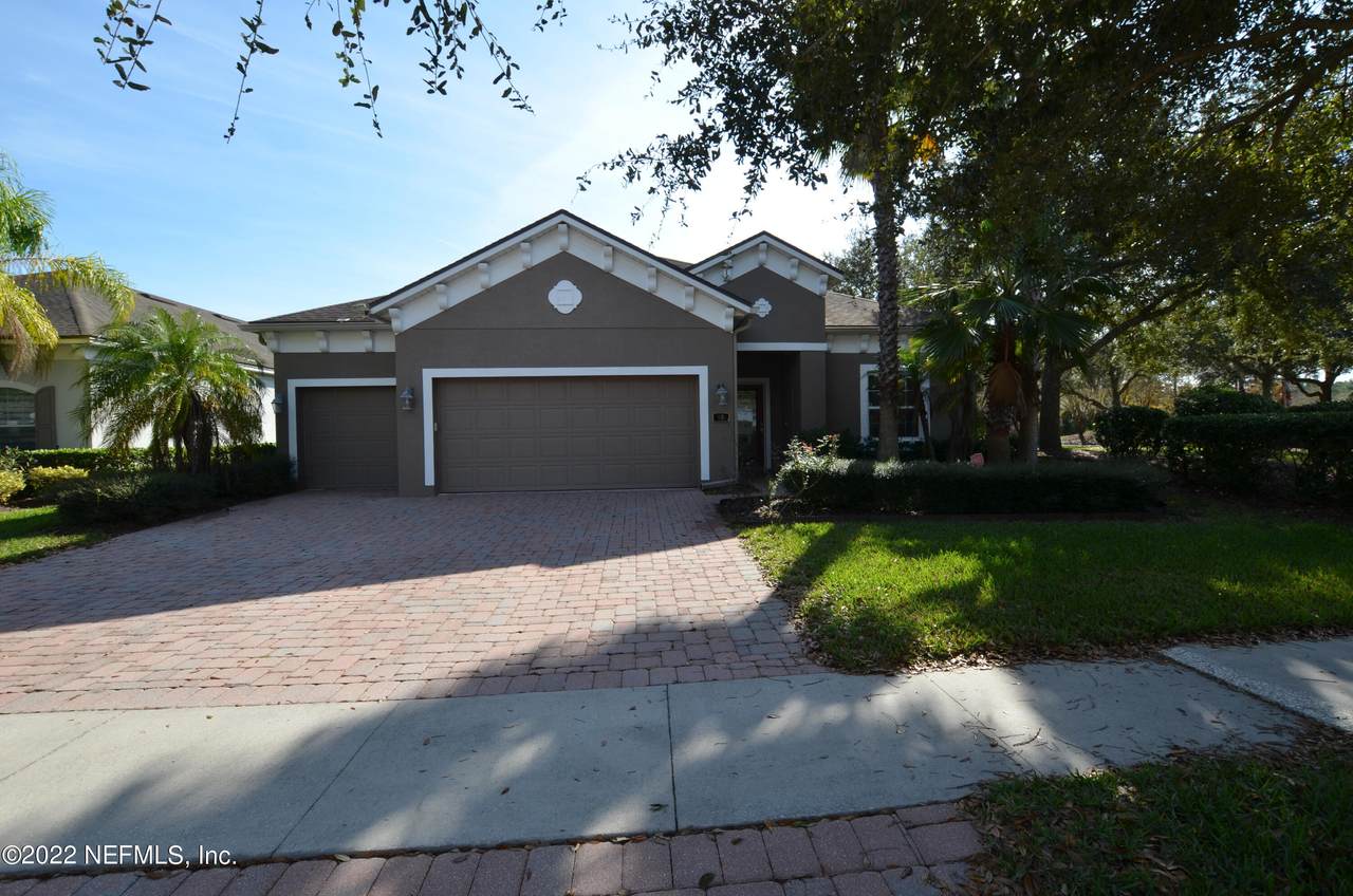 18 Amherst Pl - Photo 1