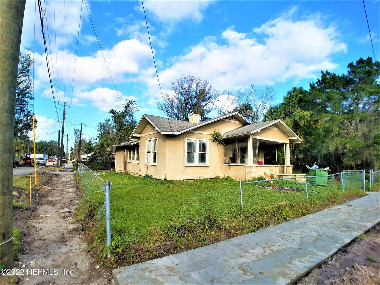 1422 Laurel St - Photo 1