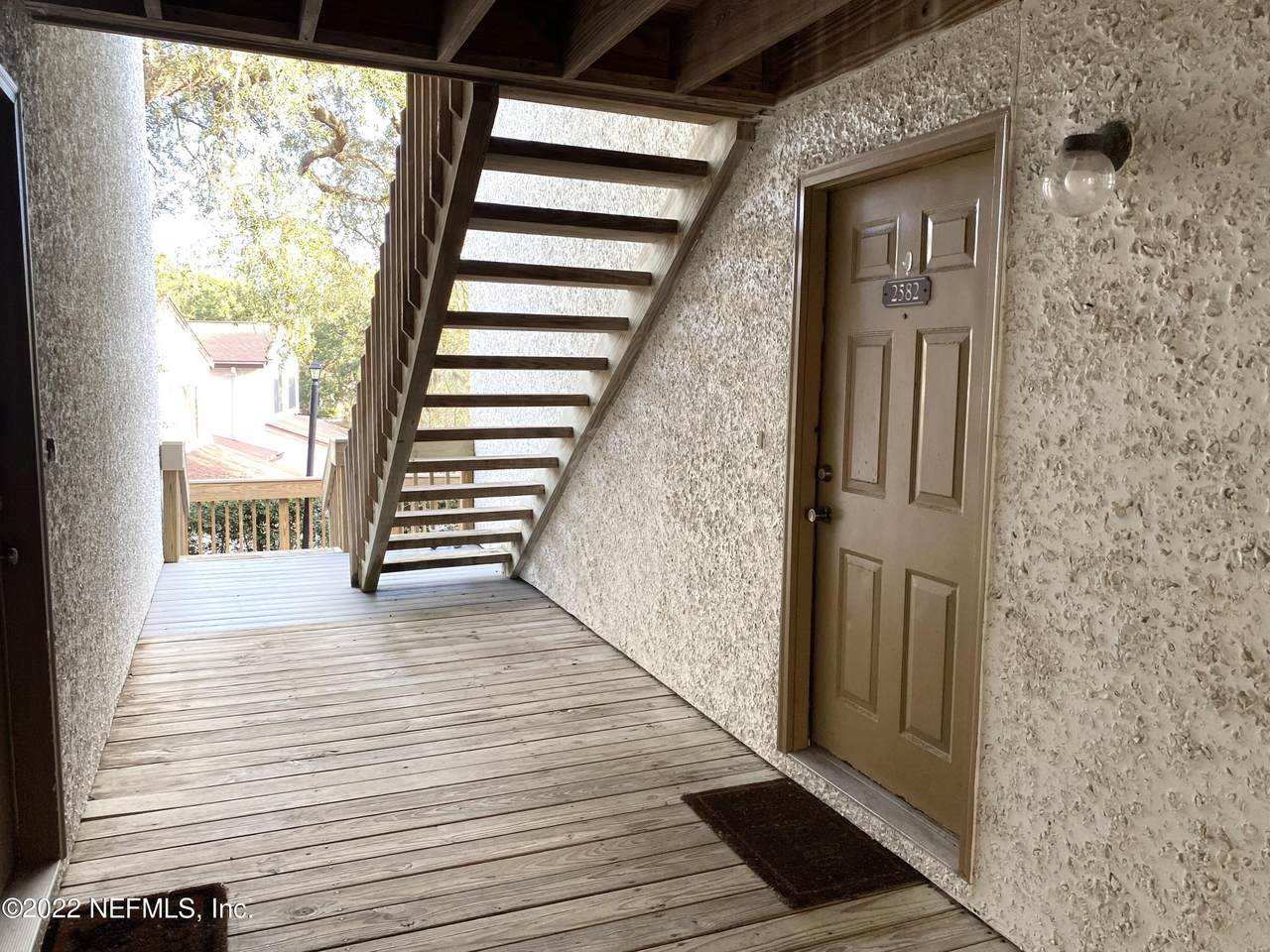2582 Forest Ridge Dr - Photo 1