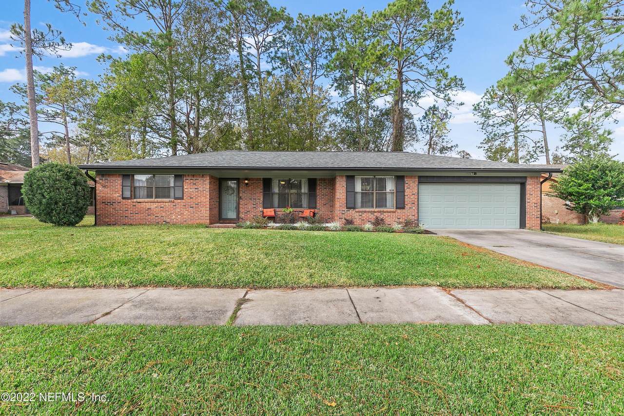 9158 Latimer Rd - Photo 1