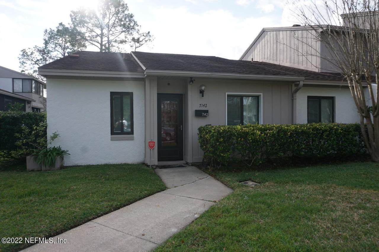 7142 Cypress Cove Rd - Photo 1