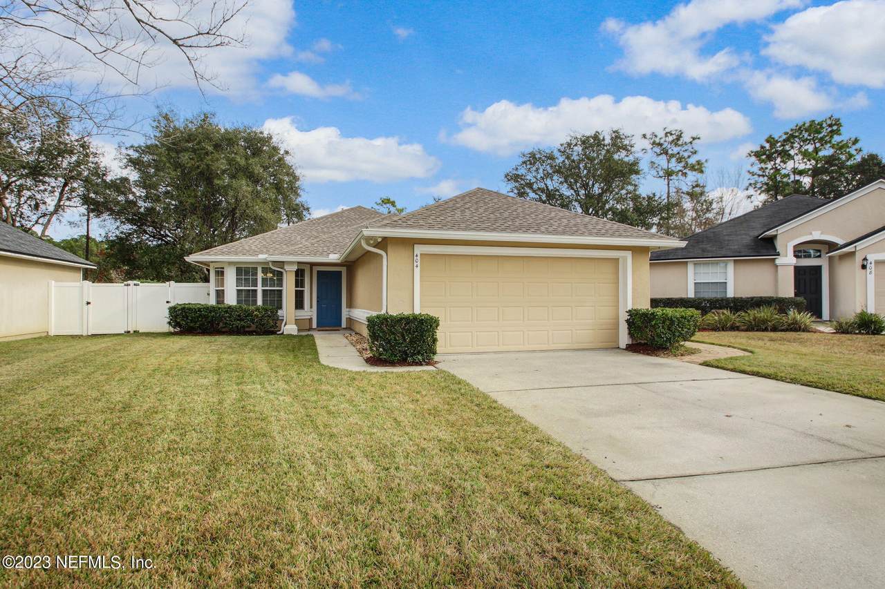 404 Corklan Ct - Photo 1