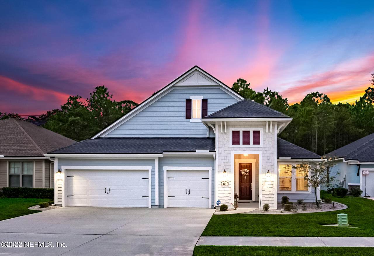 620 Charter Oaks Blvd - Photo 1