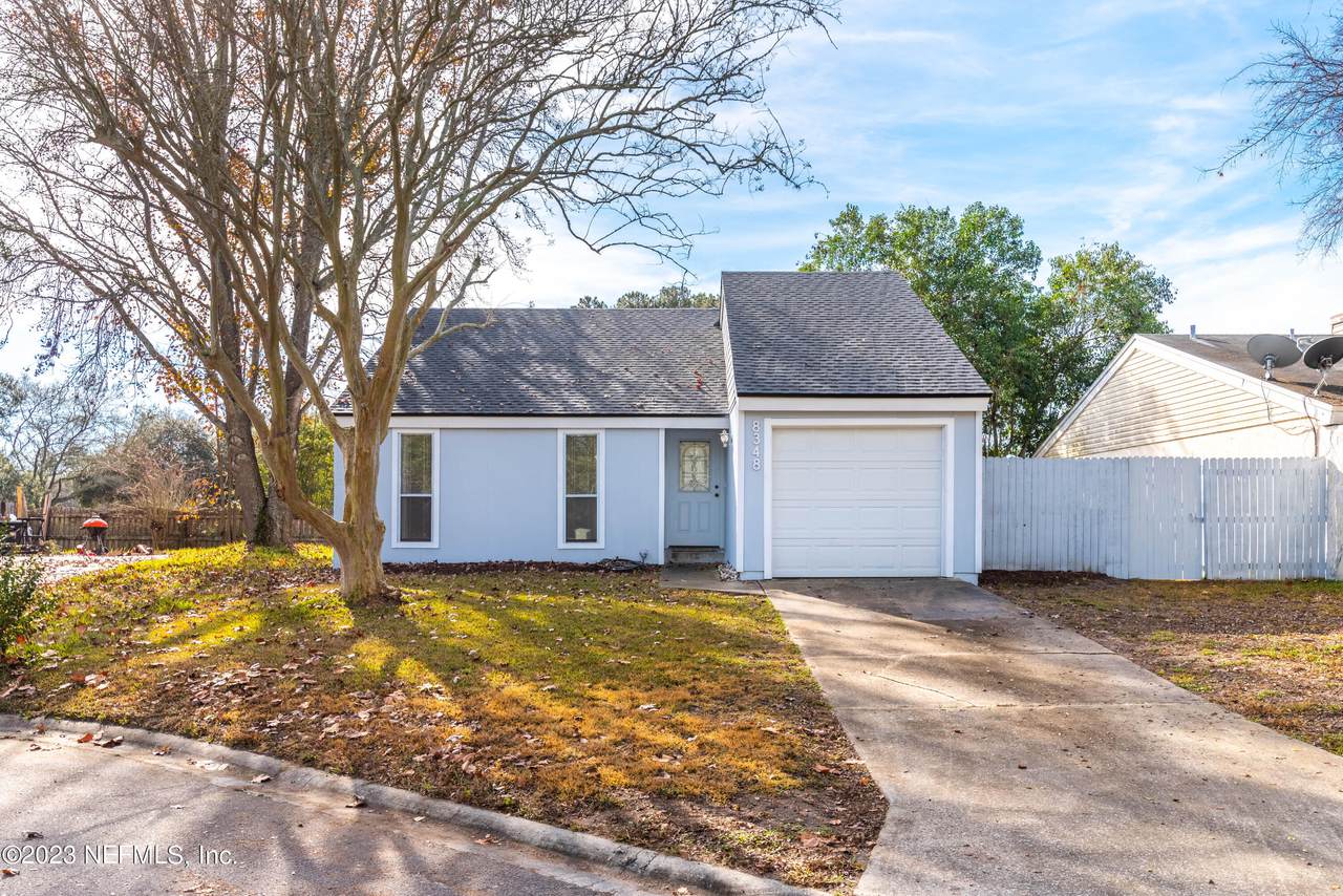 8348 Sunflower Ct - Photo 1