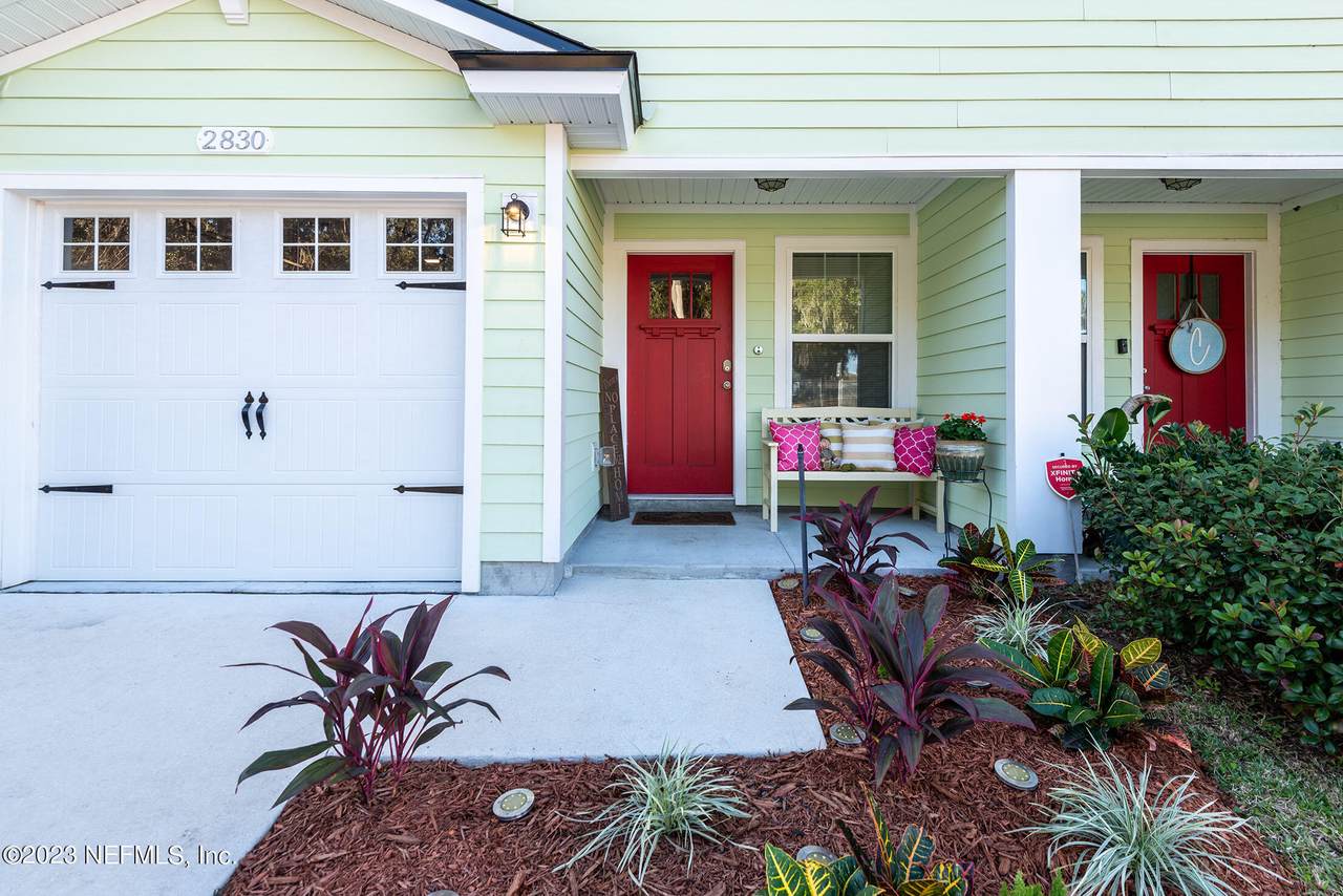 2830 Shangri La Dr - Photo 1