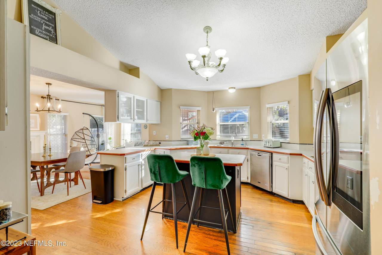 12134 Camp Creek Dr - Photo 1