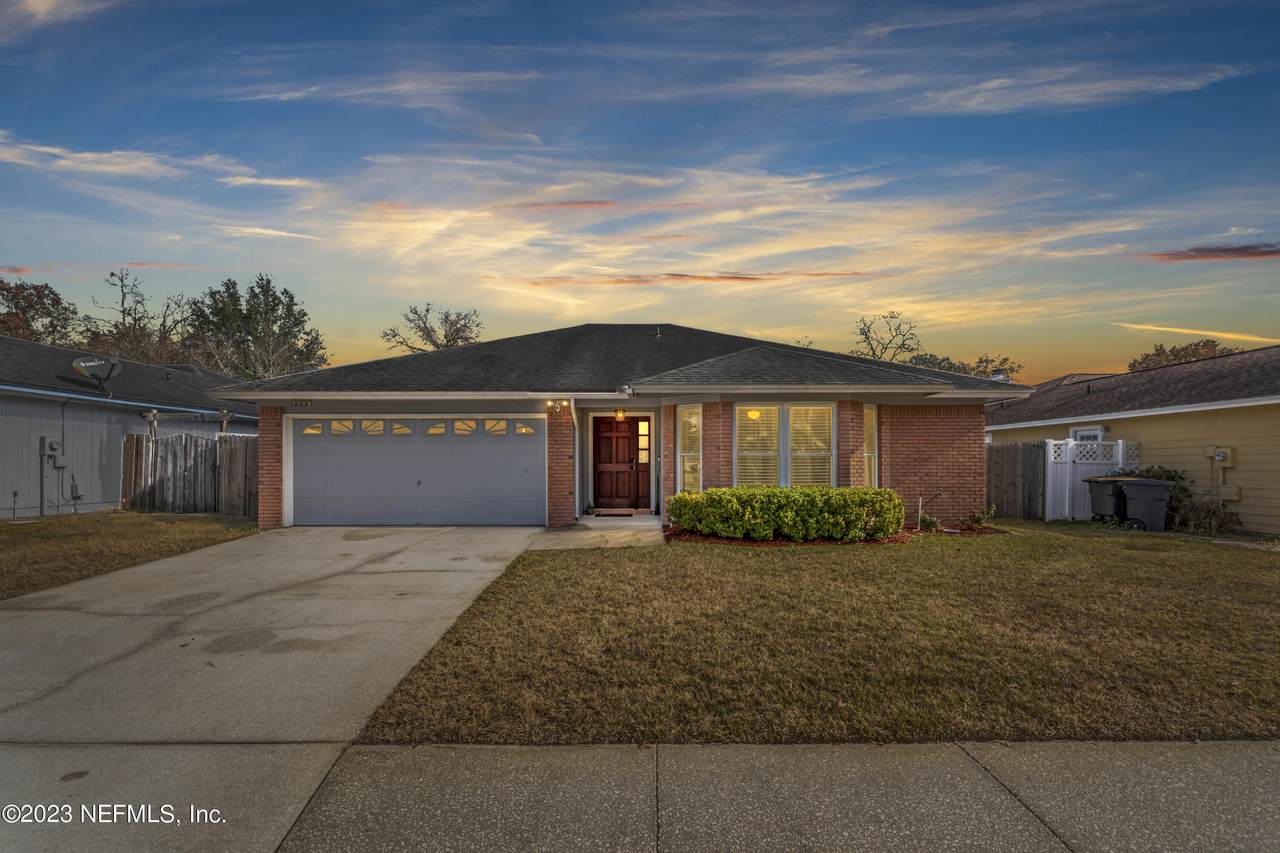 8057 Buchannan Ct - Photo 1