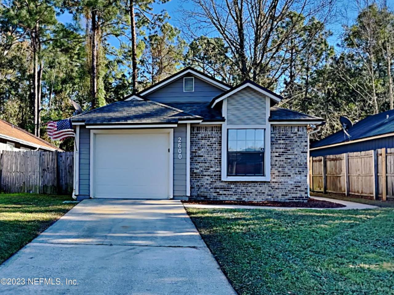 2600 Malibu Cir - Photo 1