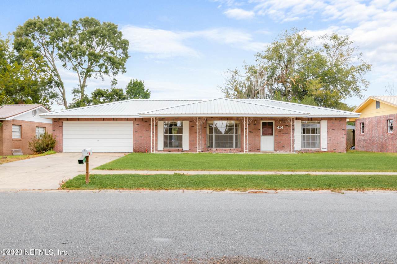 414 Magnolia Dr - Photo 1
