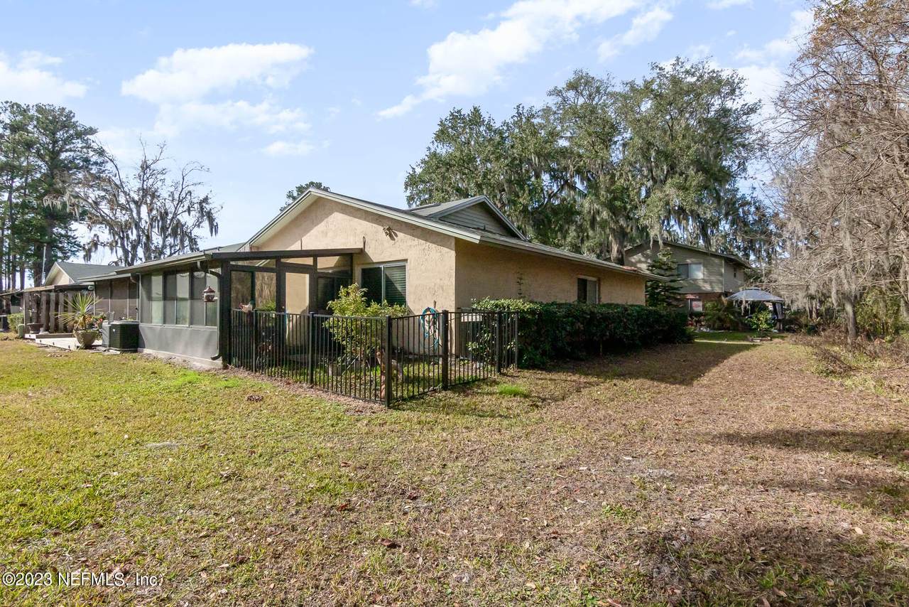 1259 The Grove Rd - Photo 1