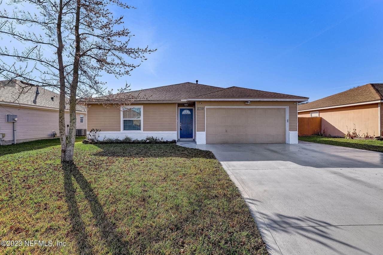 11238 Hendon Dr - Photo 1