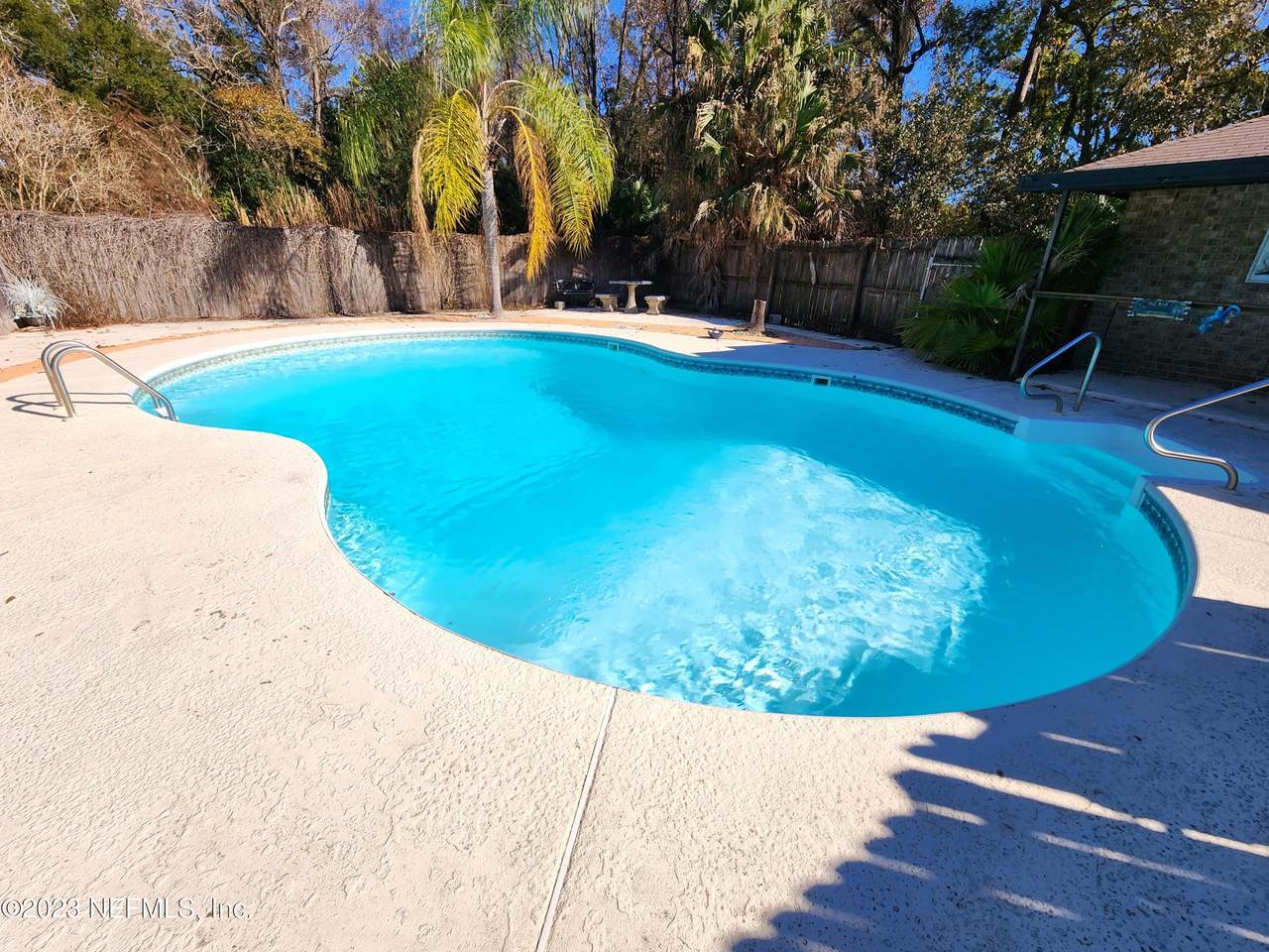 577 Mulberry Dr - Photo 1