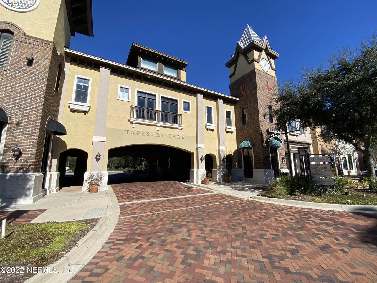 9823 Tapestry Park Cir - Photo 1