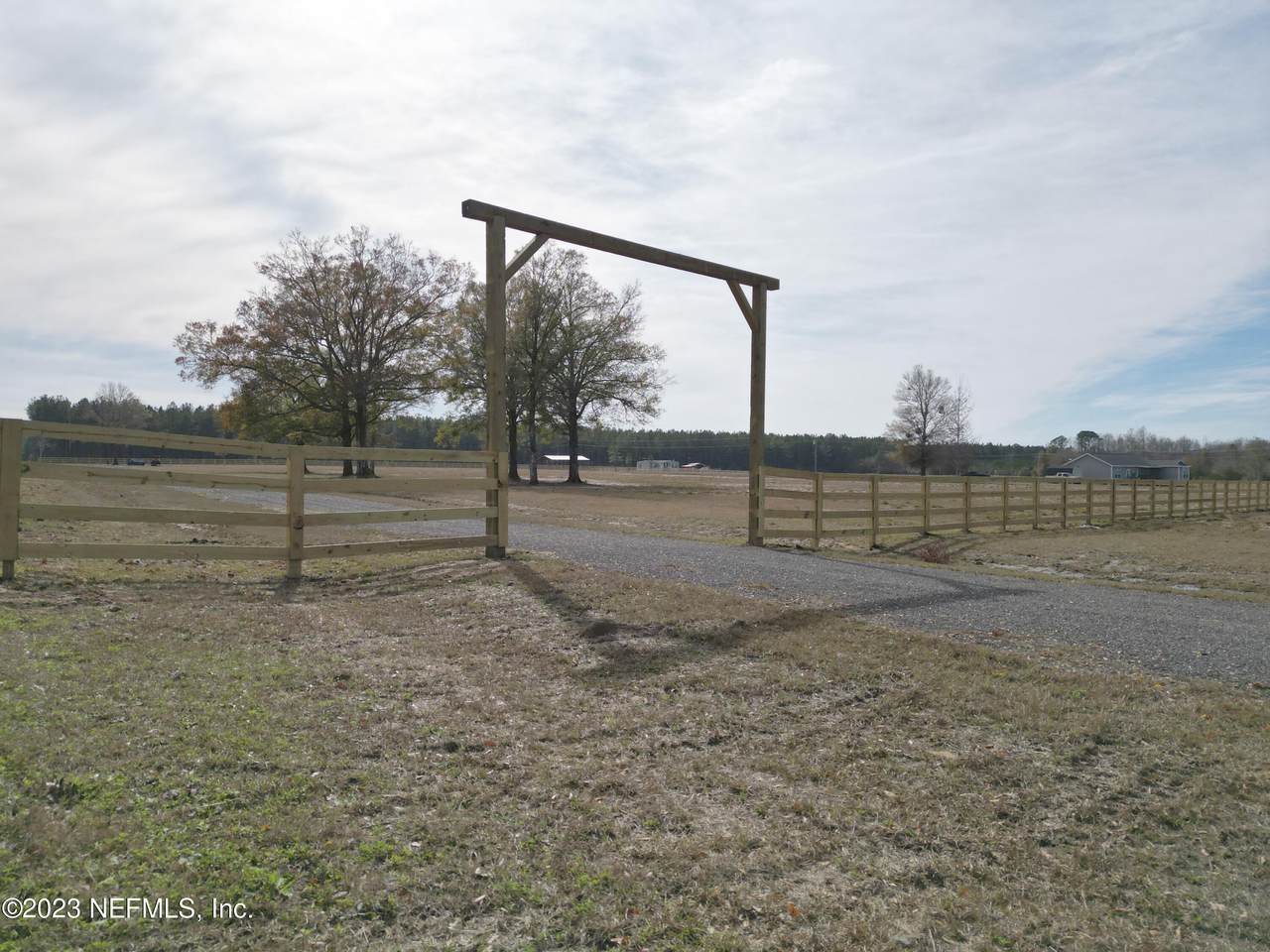 7653 Lucky Seven Ranch Rd - Photo 1