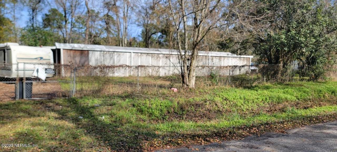 8443 Metto Rd - Photo 1