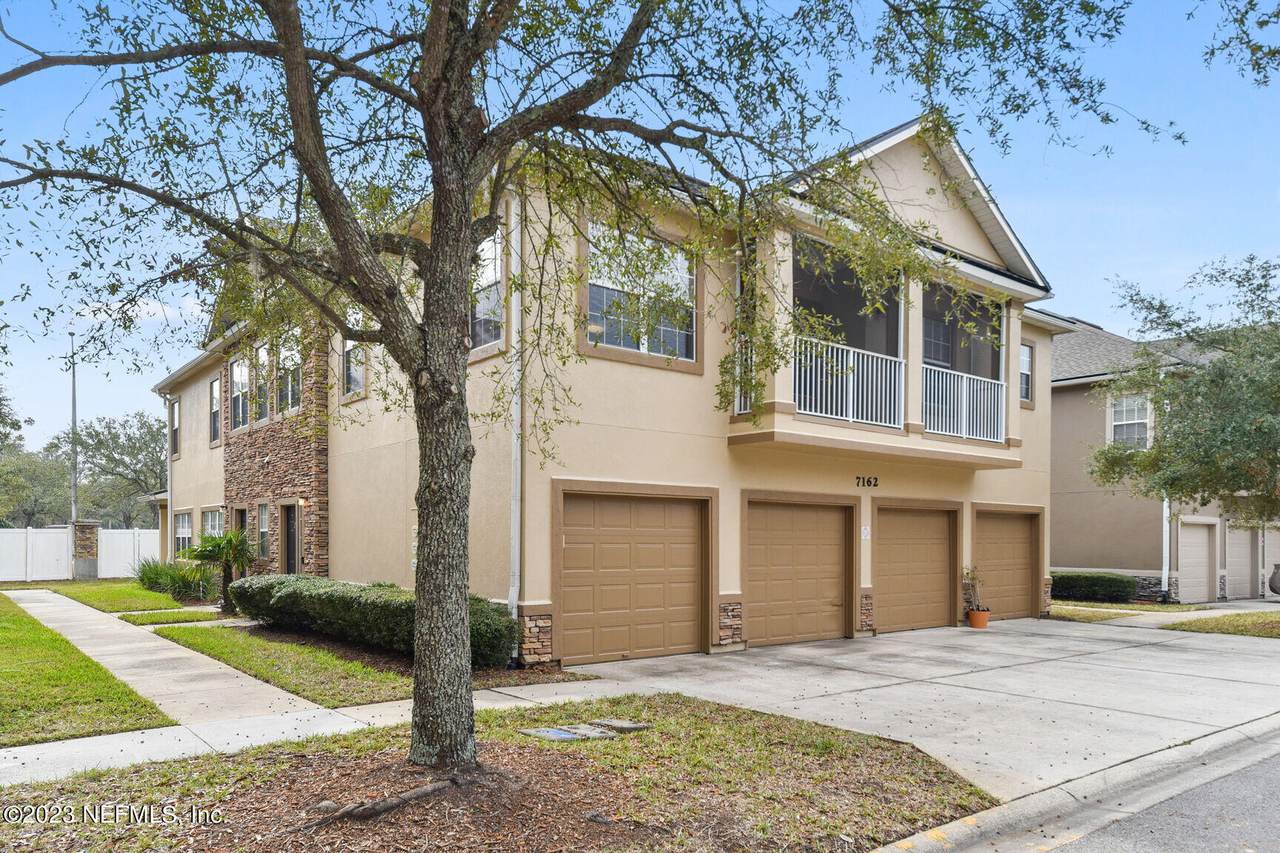 7162 Deerfoot Point Cir - Photo 1