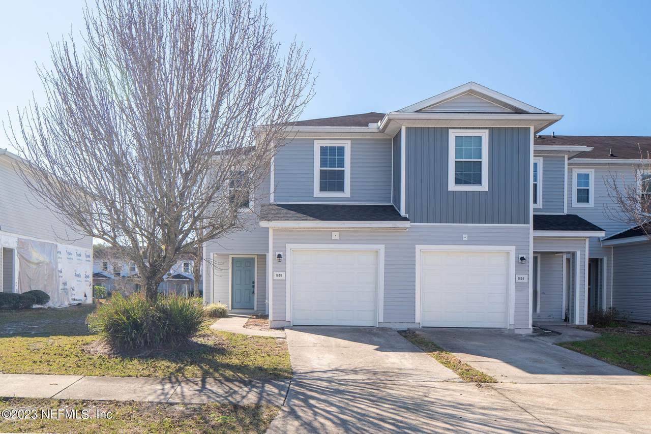 1656 Biscayne Bay Cir - Photo 1