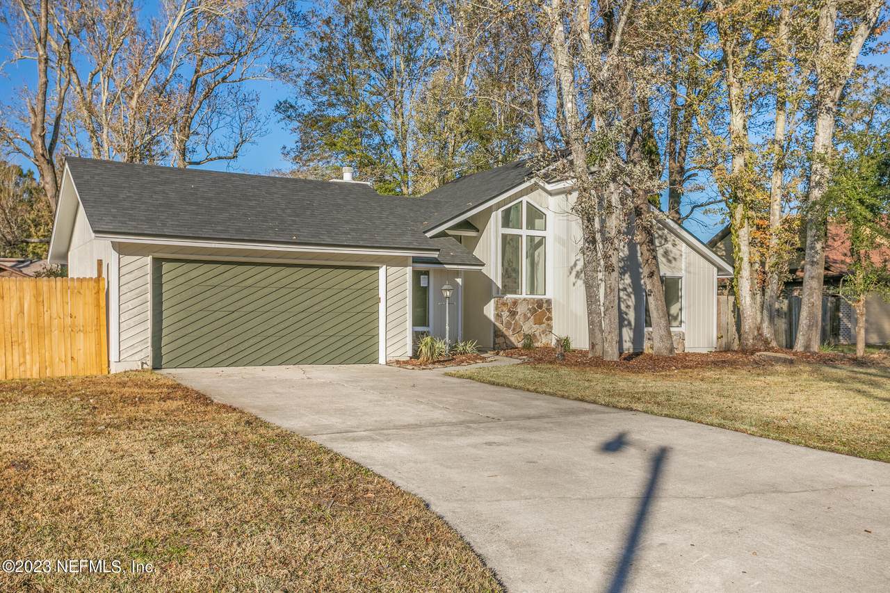 524 Kevin Dr - Photo 1