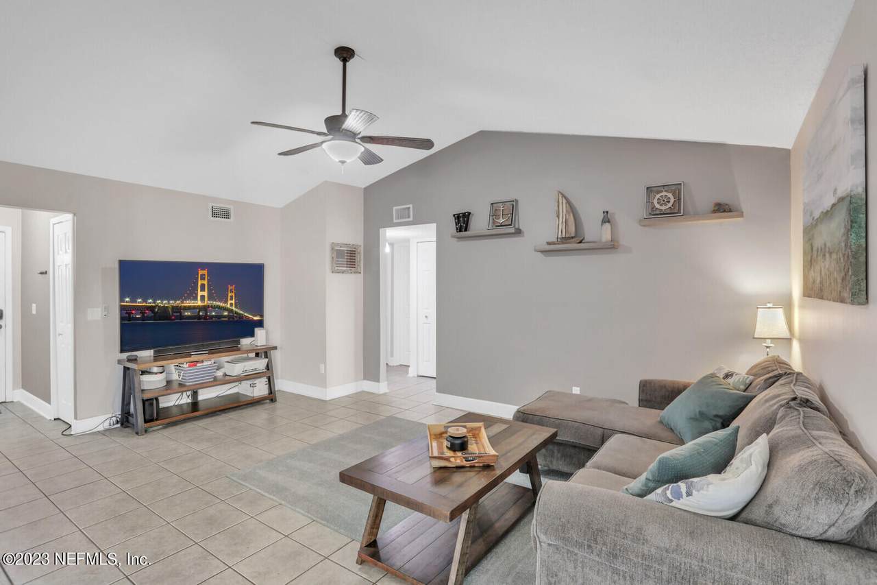 3517 Tiara Way - Photo 1