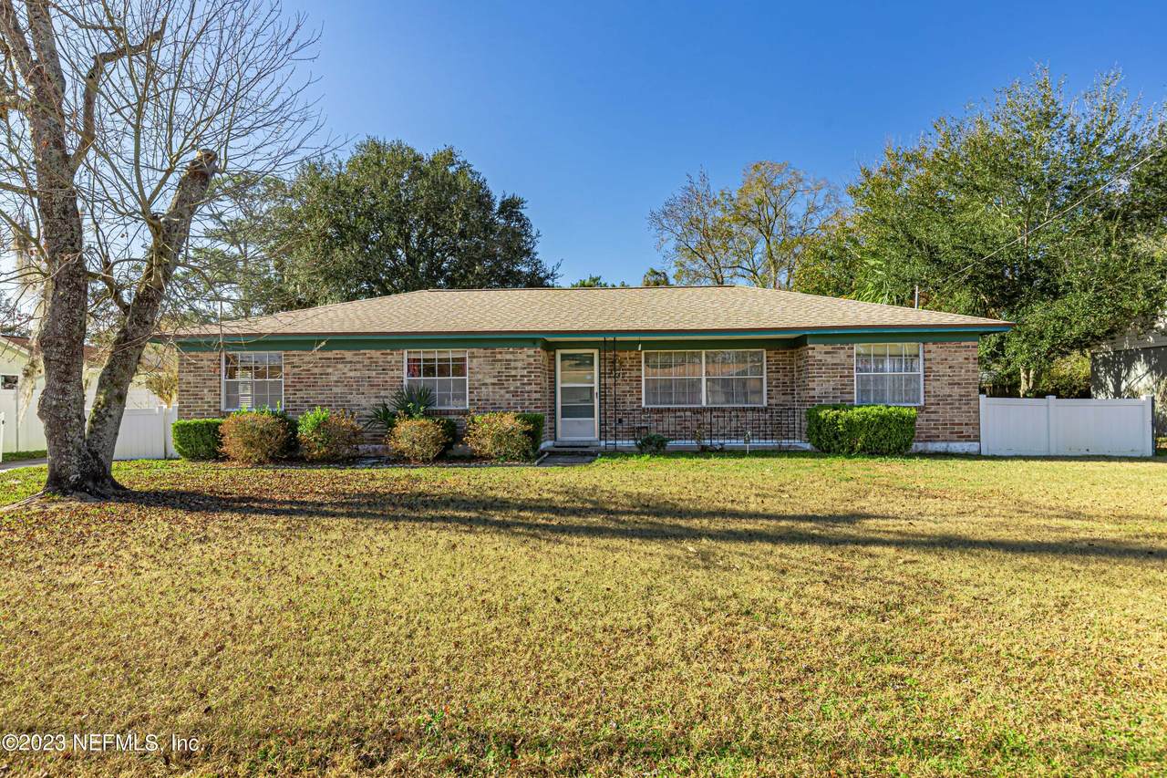 3540 Fortuna Dr - Photo 1