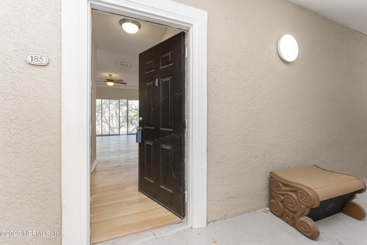 8290 Gate Pkwy - Photo 1