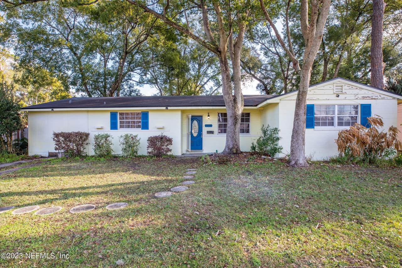 1059 Glynlea Rd - Photo 1