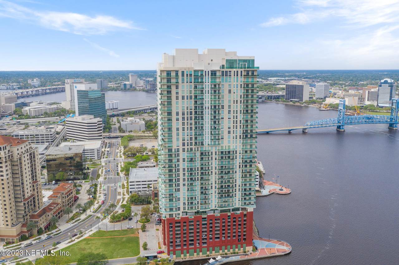 1431 Riverplace Blvd - Photo 1