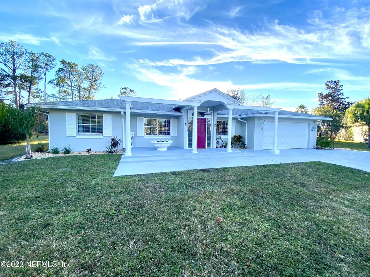 455 Linda Ct - Photo 1
