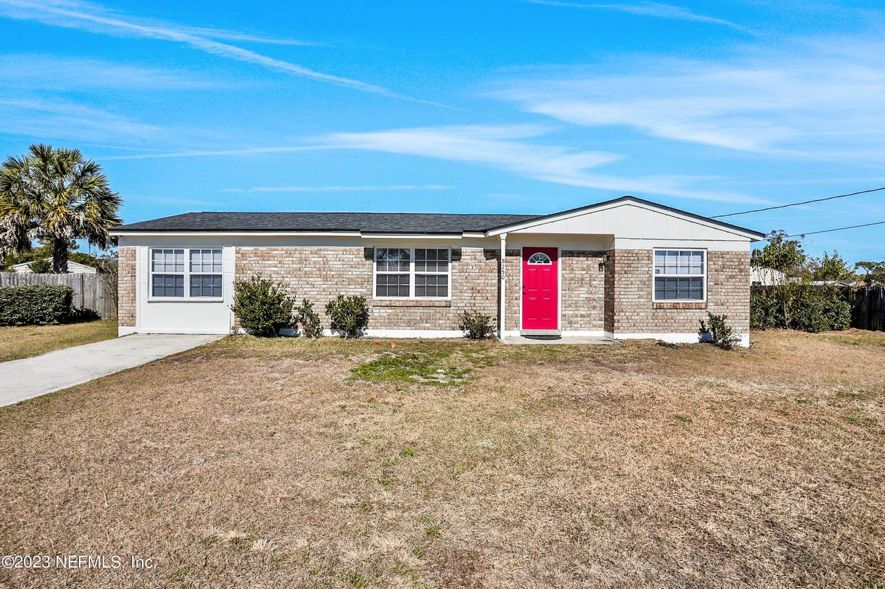 8250 Springer Ct - Photo 1