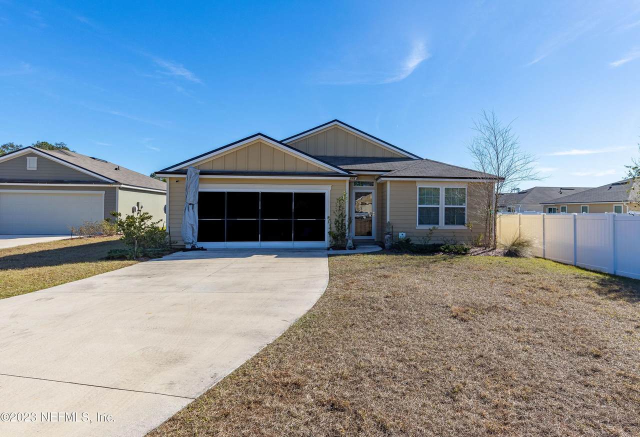 222 Cody St - Photo 1