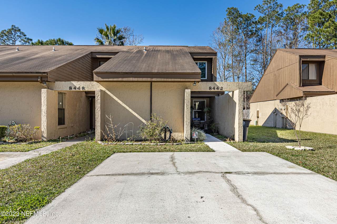 8442 Pineverde Ln - Photo 1
