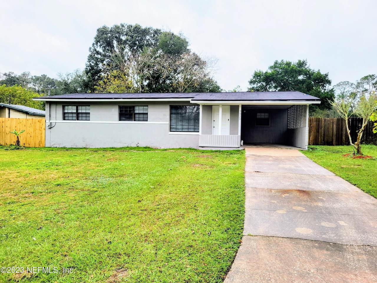 2020 Beaux Dr - Photo 1
