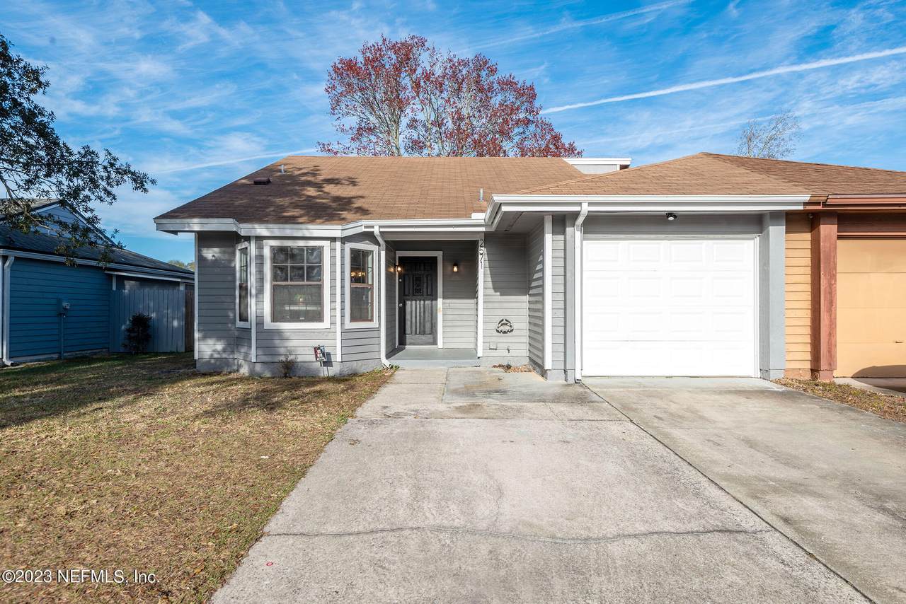 2571 Green Spring Dr - Photo 1