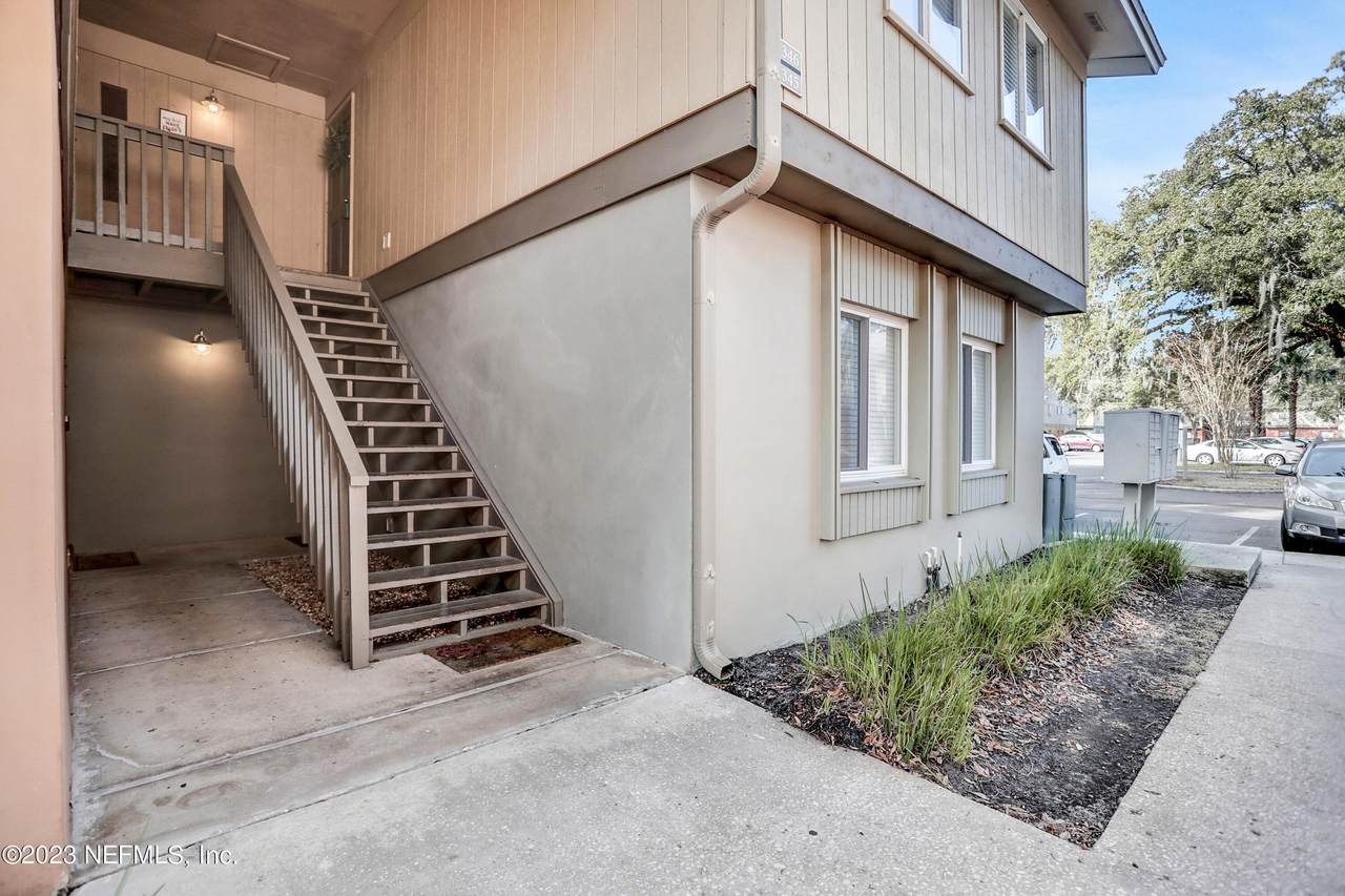 1800 Park Ave - Photo 1