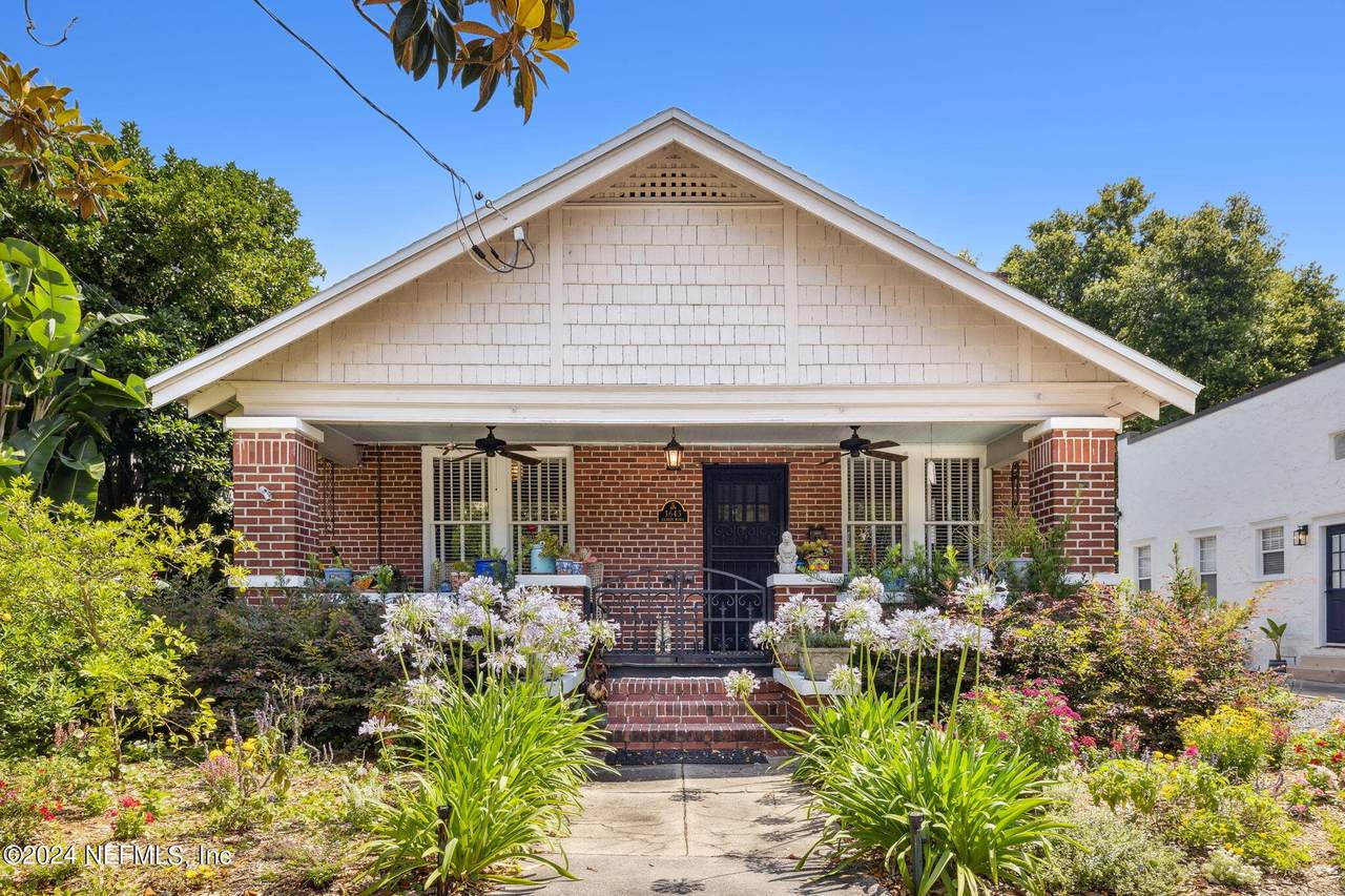 1643 Challen Avenue - Photo 1