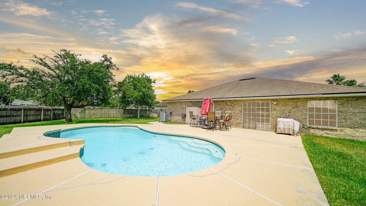 591 Timber Trace Court - Photo 1