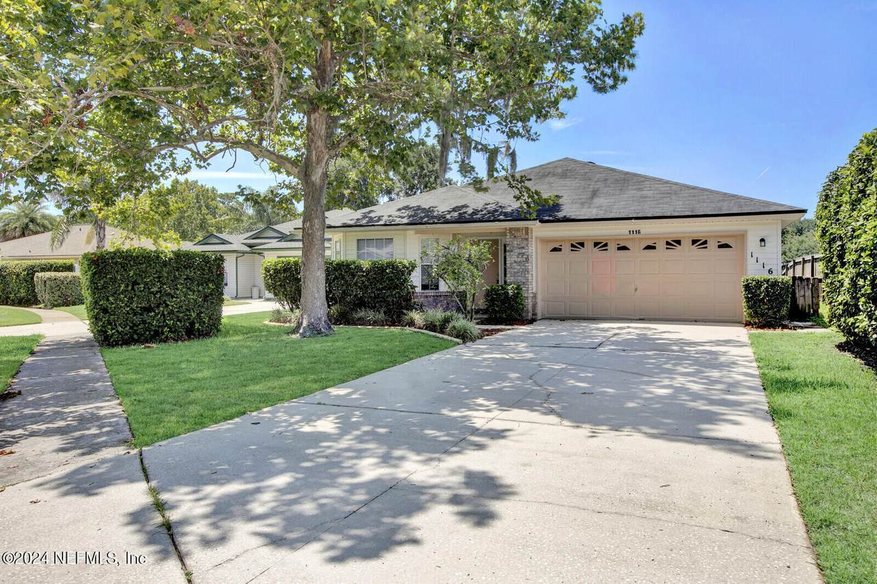 1116 Hidden Cove Circle - Photo 1