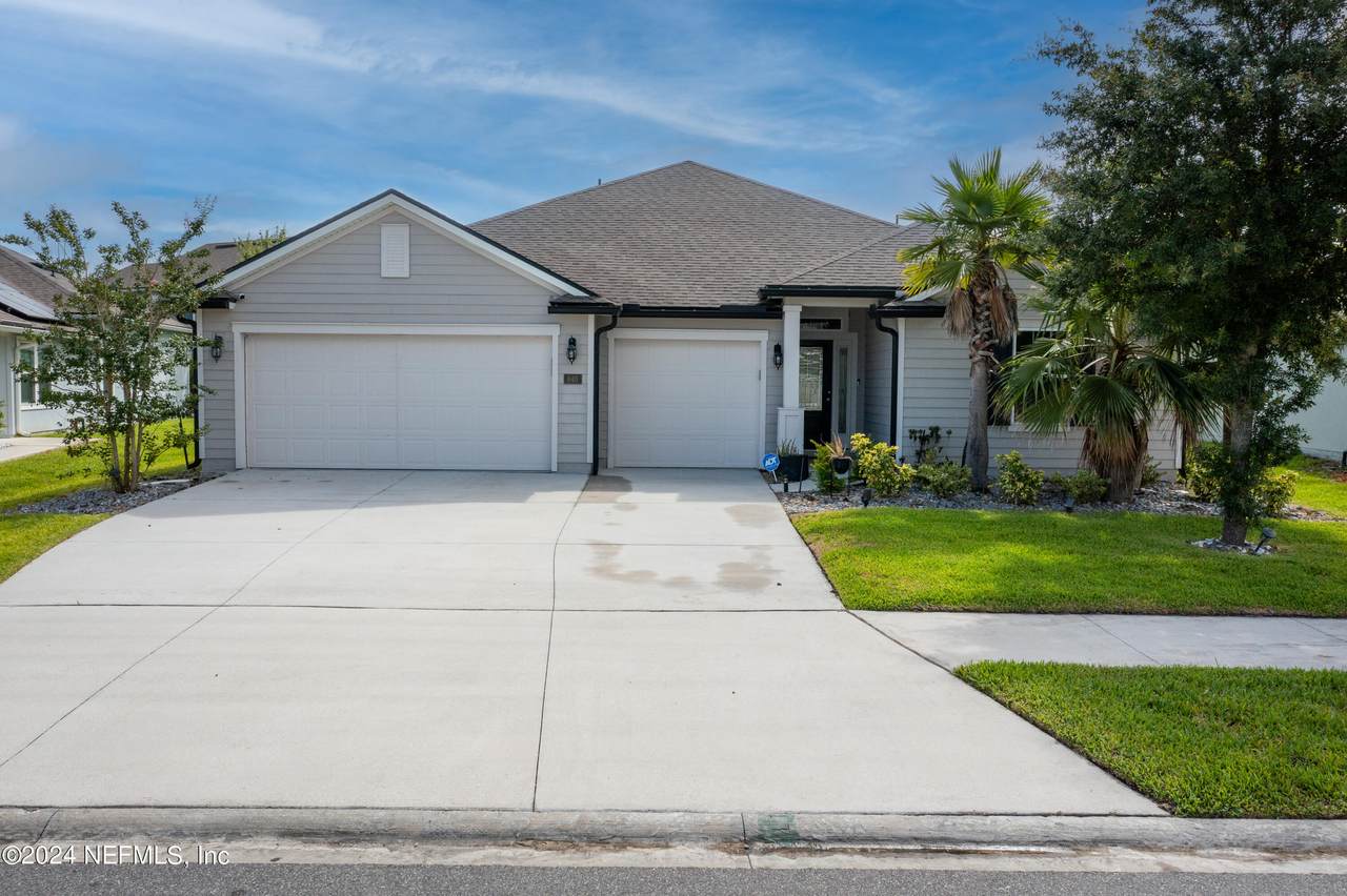 646 Northside Drive - Photo 1