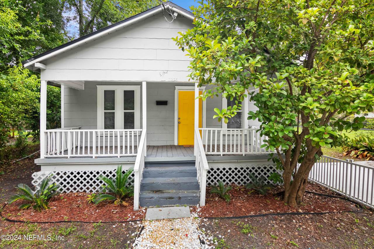 3236 Gilmore Street - Photo 1