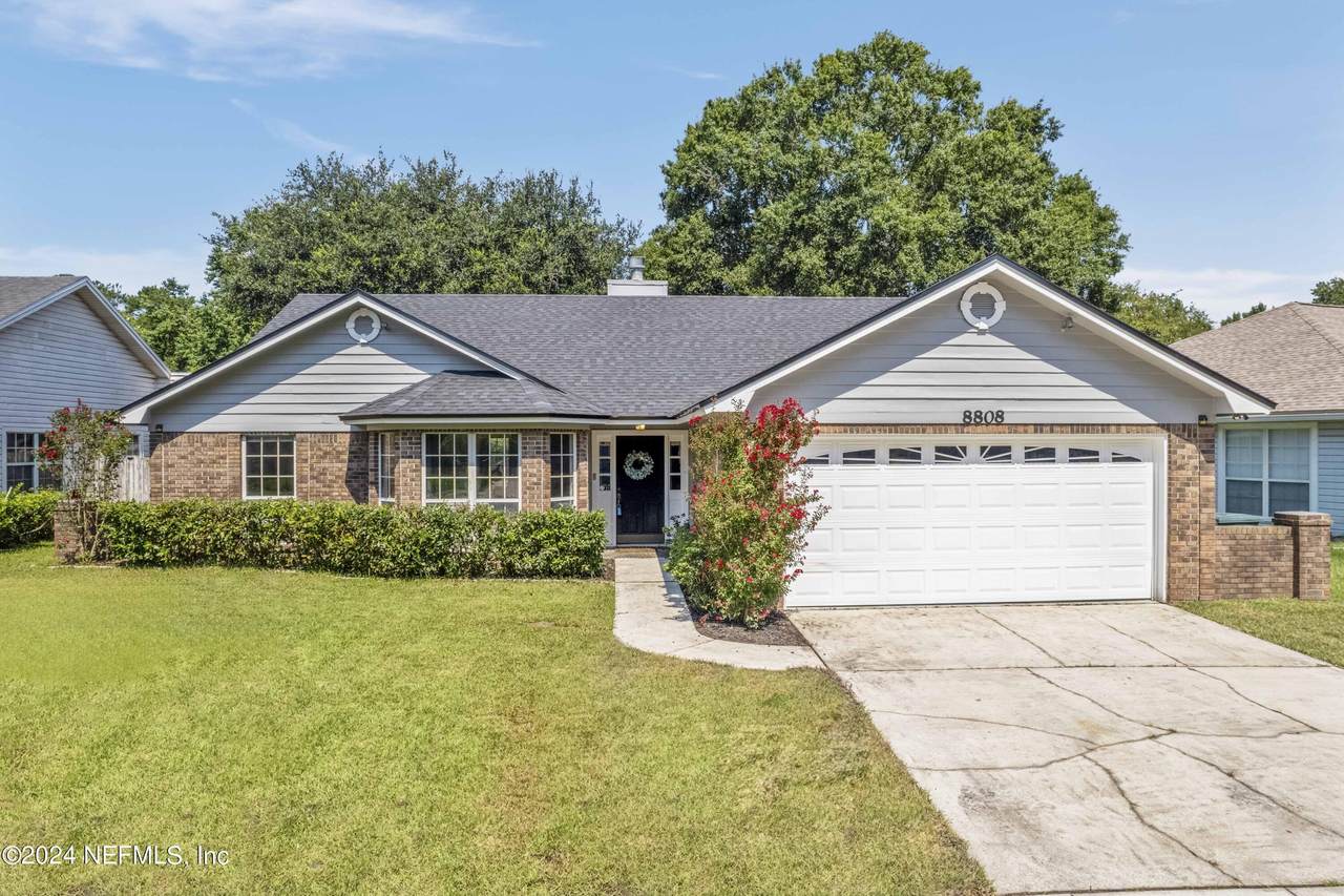 8808 Goodbys Trace Drive - Photo 1