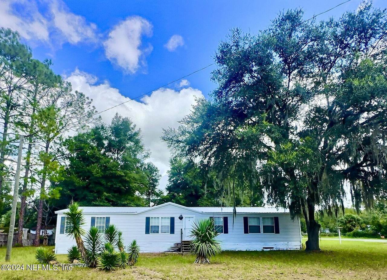 2200 Kin Street - Photo 1